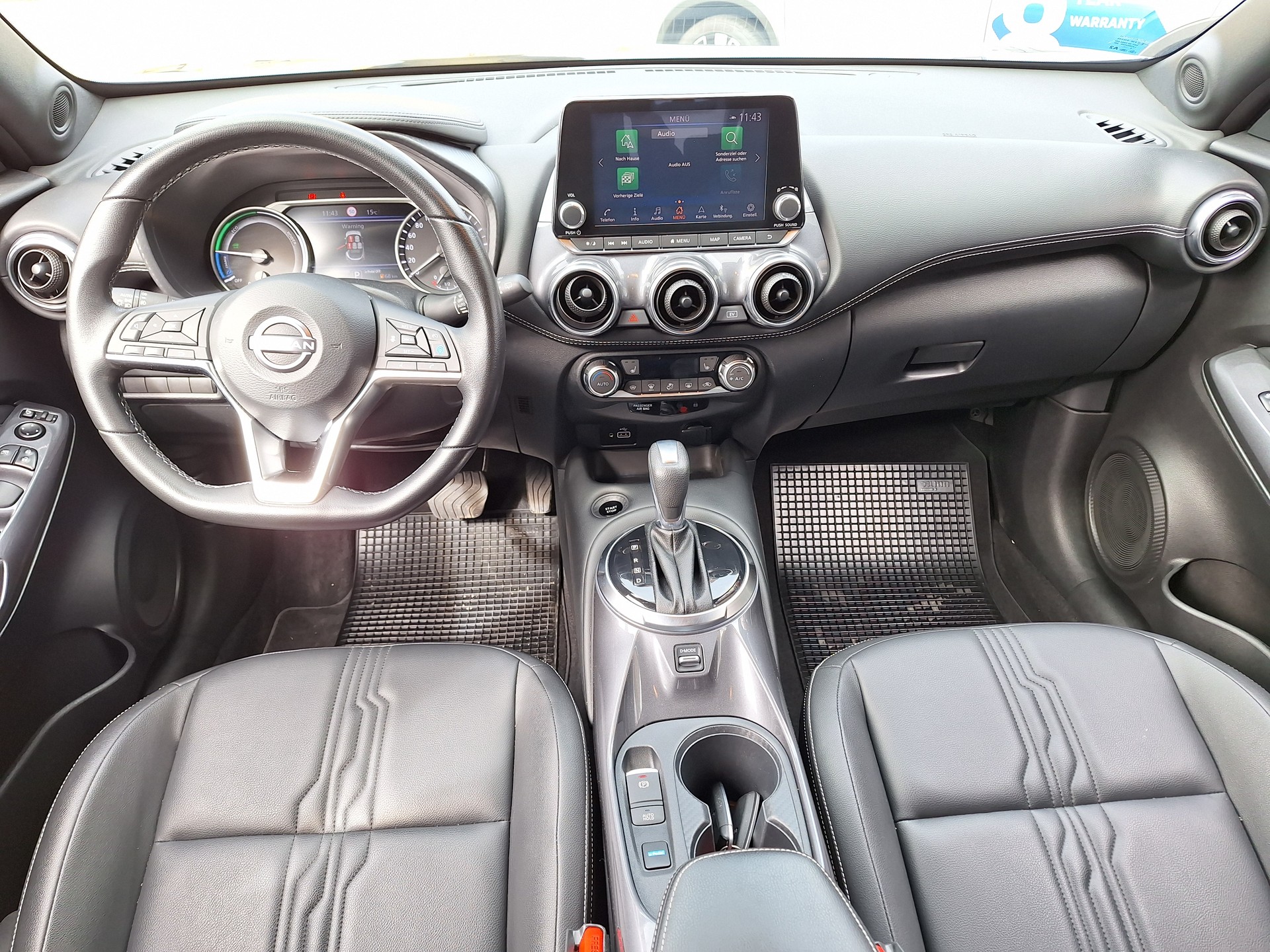 NISSAN Juke 1.6 FHEV Tekna-image-5