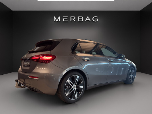 MERCEDES-BENZ A 200 7G-DCT-image-3