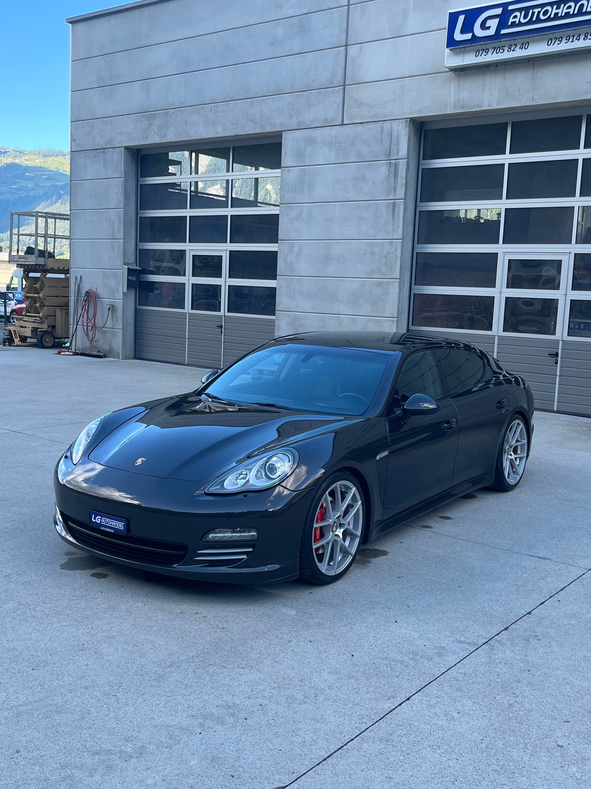 PORSCHE Panamera 4S 4.8 PDK-image-1