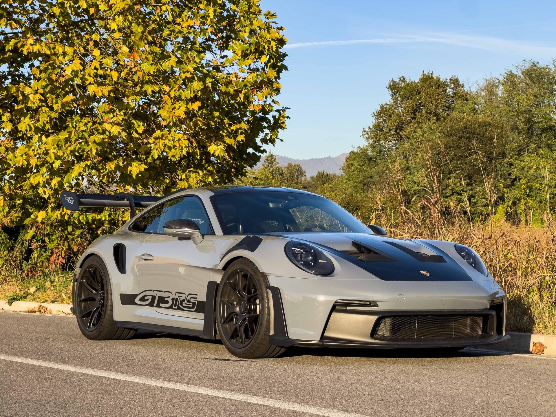 PORSCHE 911 GT3 RS WEISSACH ROLL-BAR CARBON LIFT CH-FAHARZEUG FULL PPF