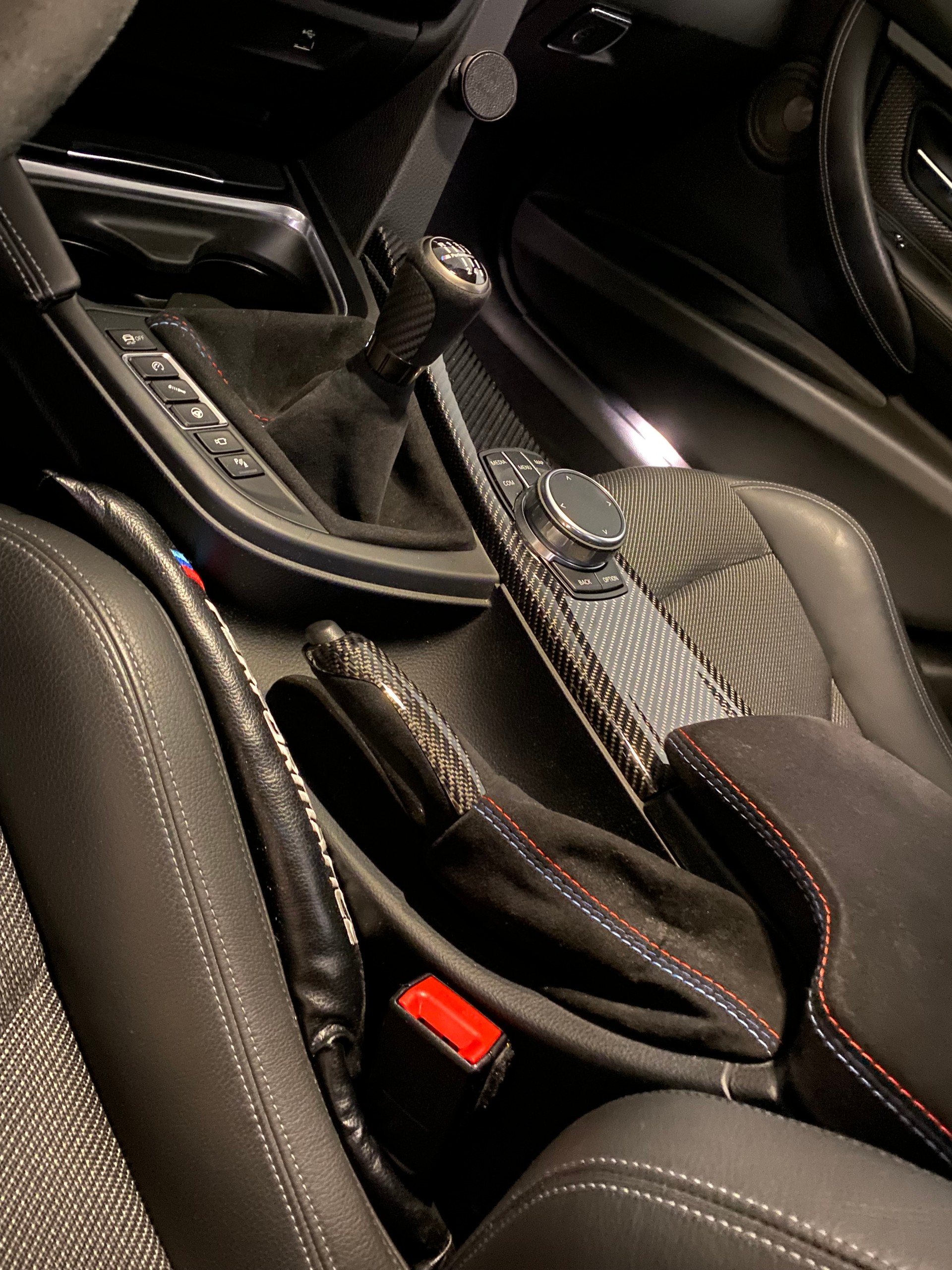 BMW M3 Competition-image-8
