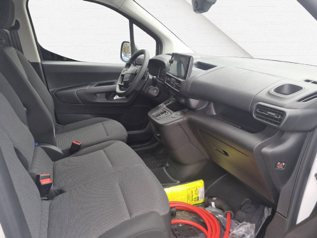 FIAT E-Doblo Kaw. L1 50 kWh Easy Pro-image-15