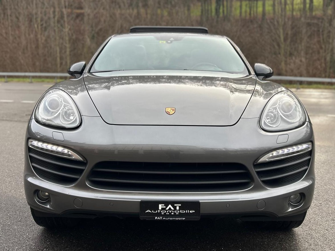 PORSCHE Cayenne S-image-7