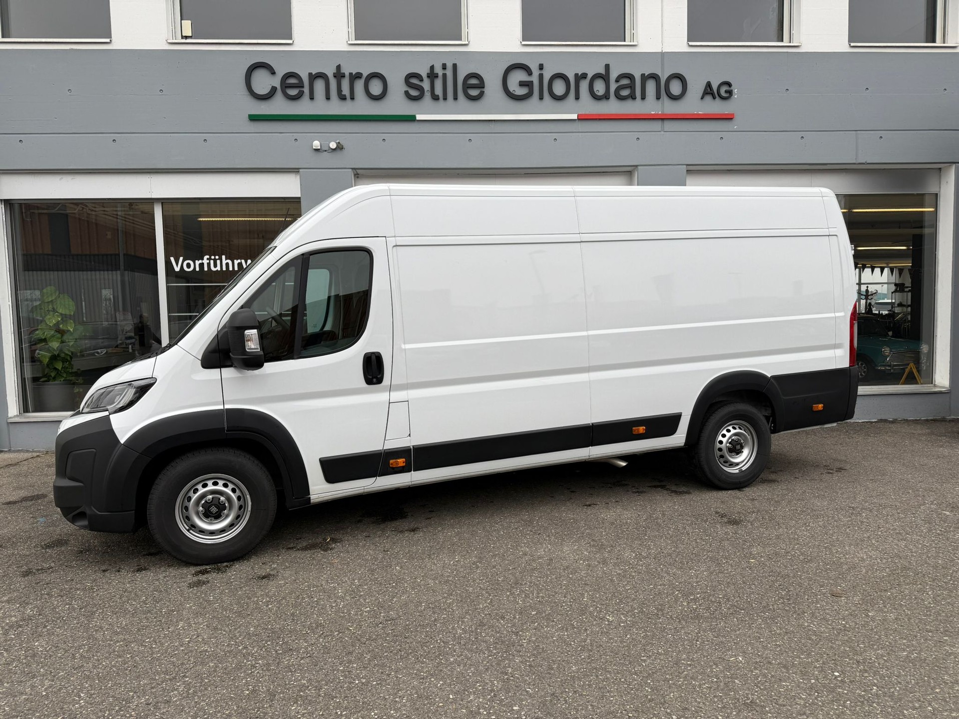 FIAT Ducato Maxi 35 L4H2 A8-showroom-element-1