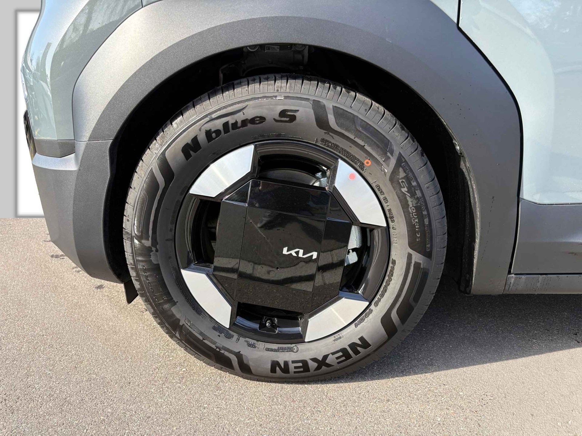 KIA PV5 71.2 kWh Plus CH-FZ-image-10
