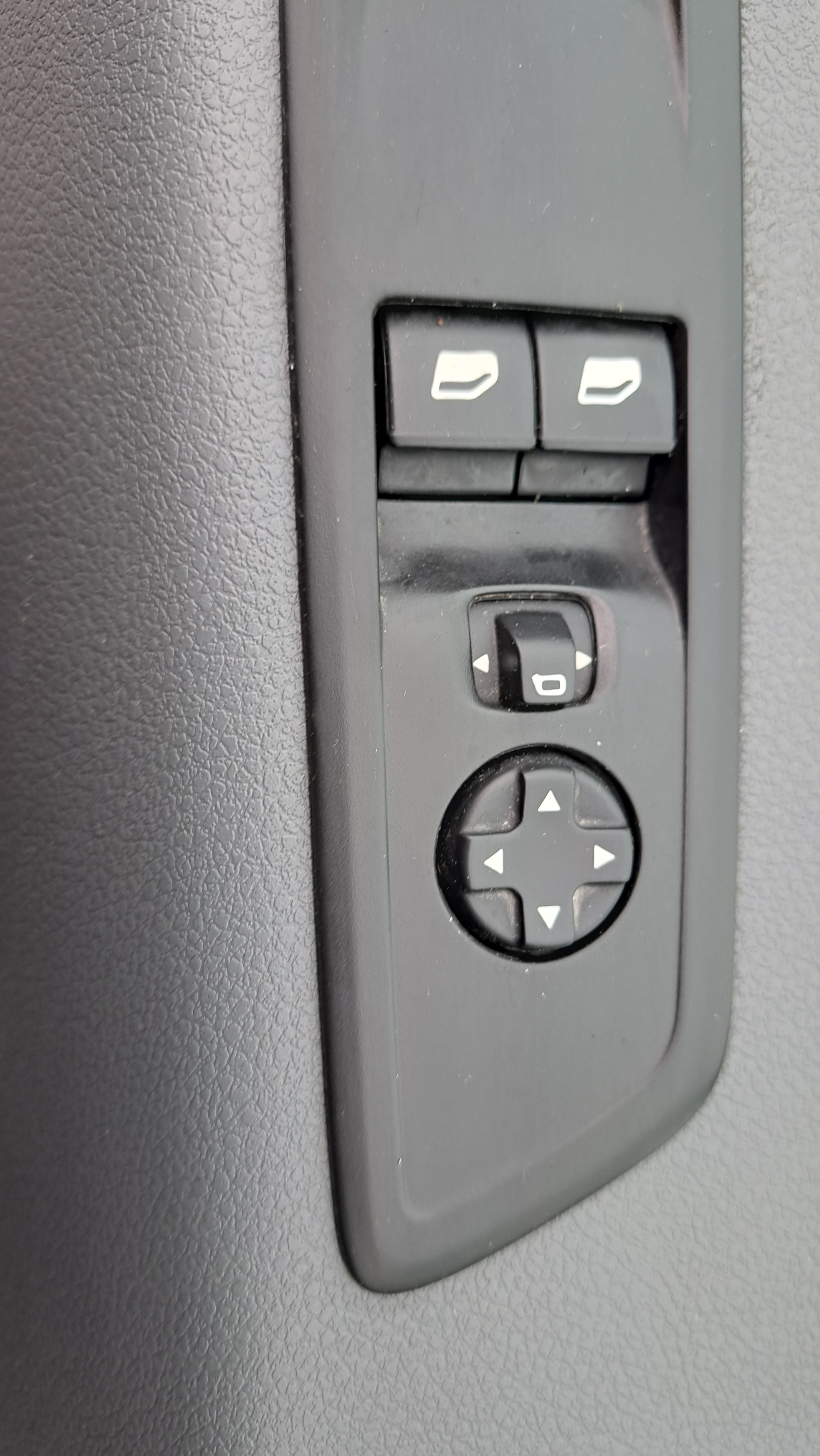 CITROEN Jumpy 1.6 BlueHDi 95 M Attraction-image-15