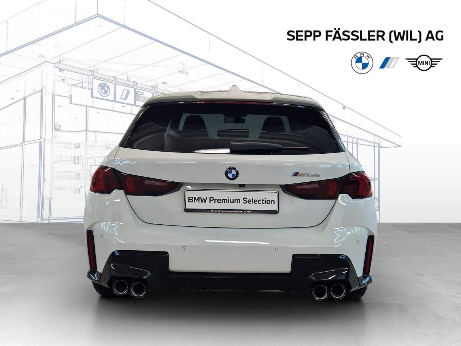 BMW M135i xDrive-image-2