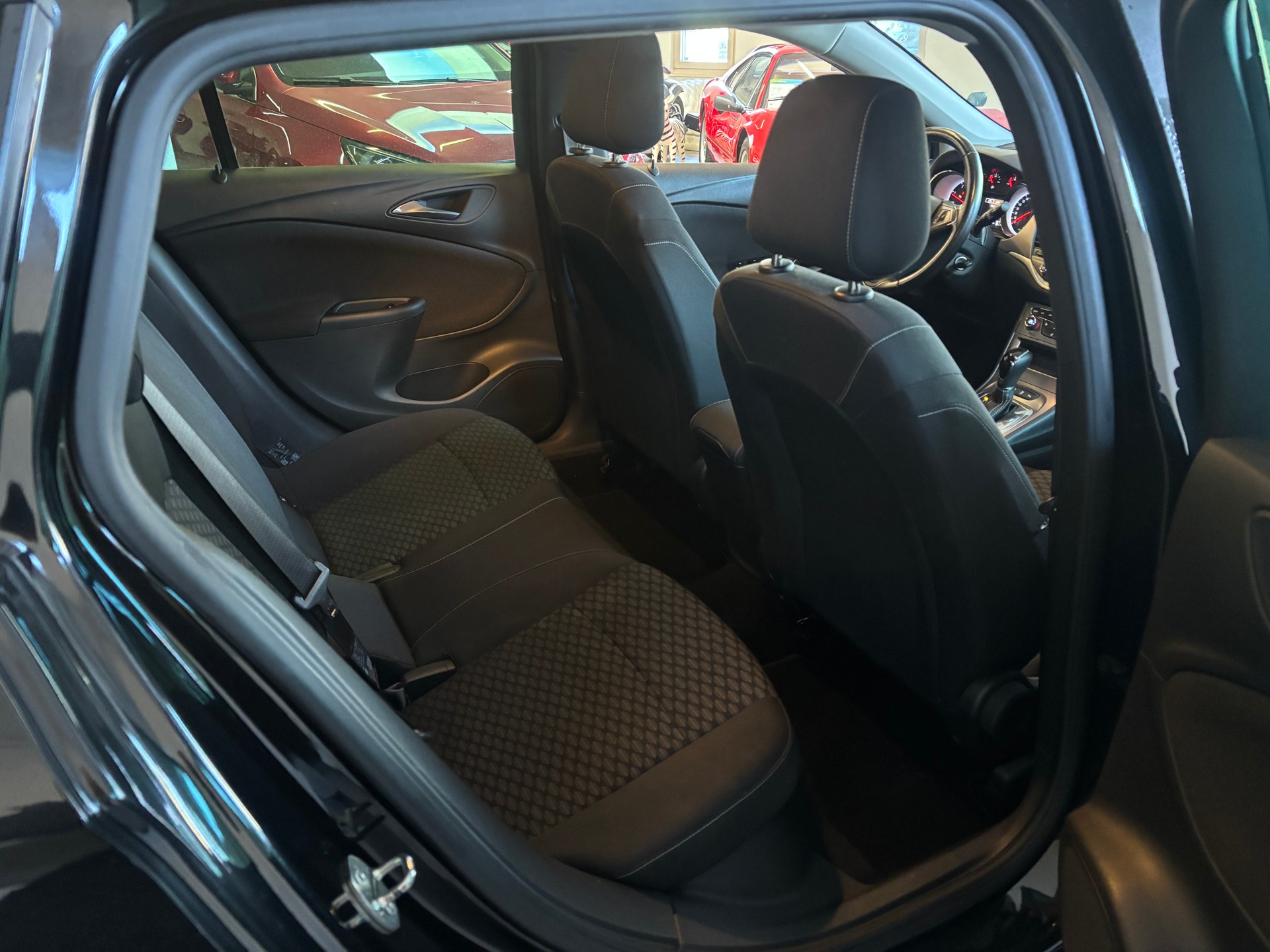 OPEL Astra Sports Tourer 1.6 CDTi ecoF Enjoy Automatic-image-9