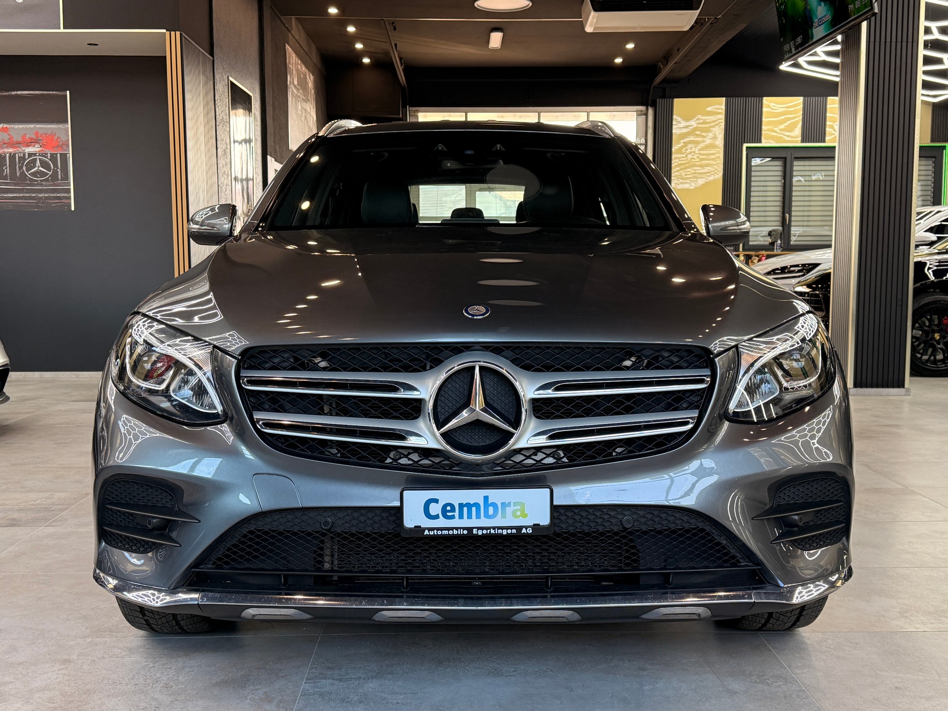 MERCEDES-BENZ GLC 250 d AMG Line 4Matic 9G-Tronic-image-1