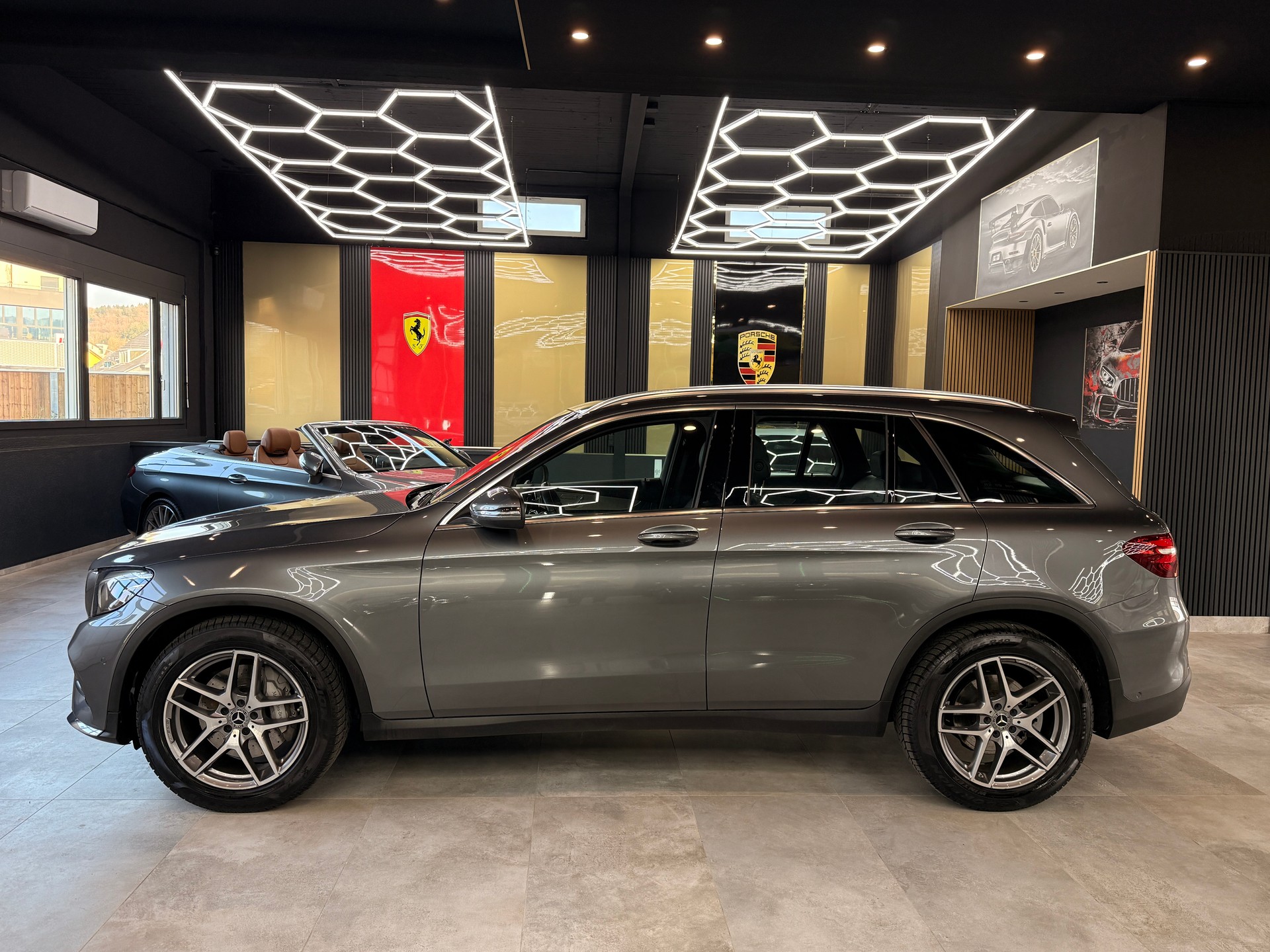 MERCEDES-BENZ GLC 250 d AMG Line 4Matic 9G-Tronic-image-7