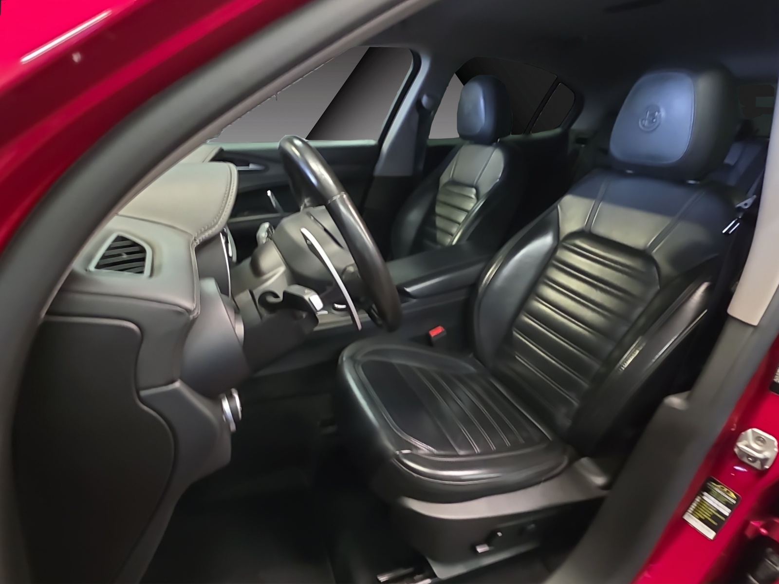 ALFA ROMEO Stelvio 2.2 JTDM Executive Q4 Automatic-image-14