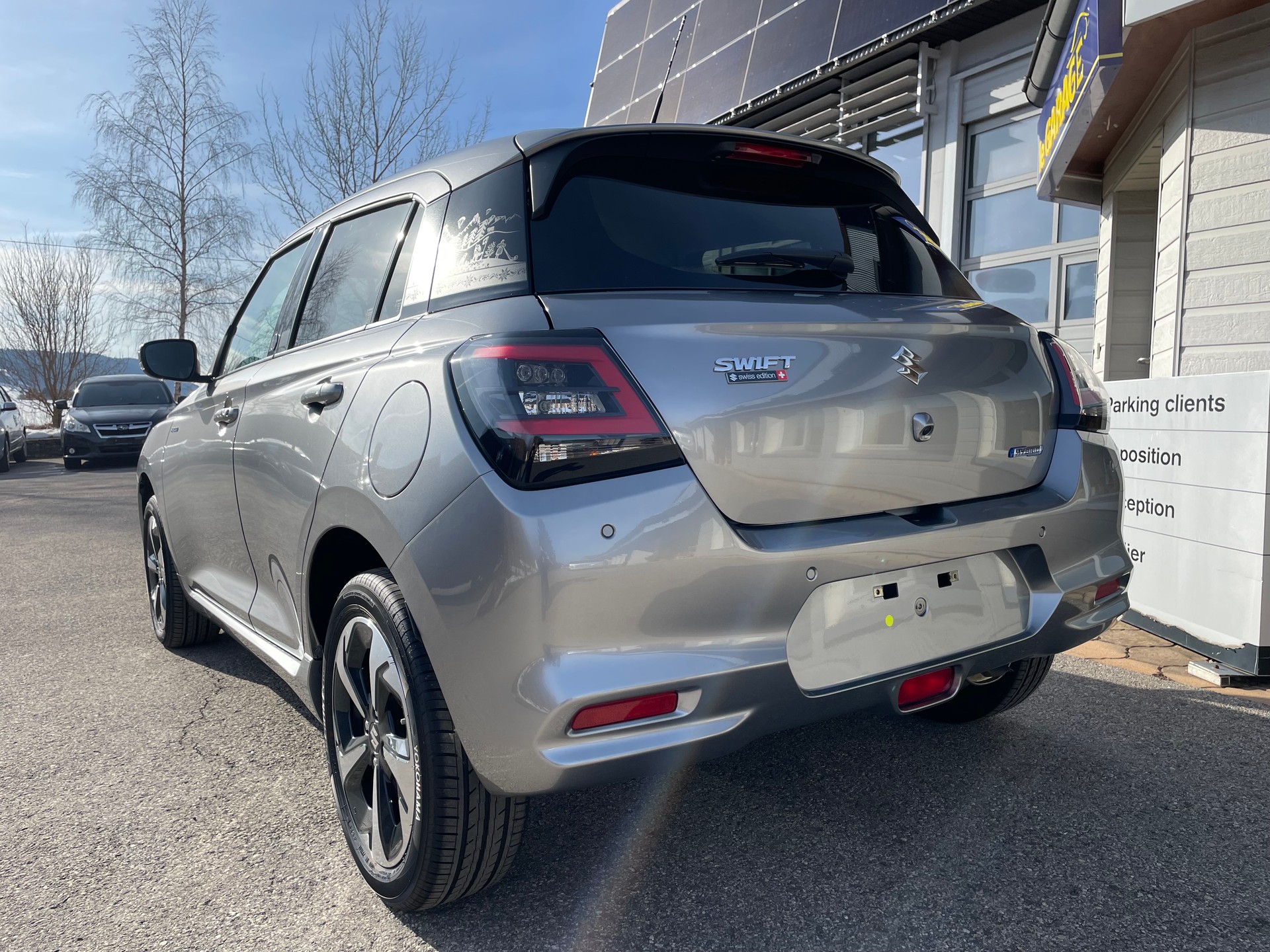 SUZUKI Swift 1.2 Tradizio Top Hybrid 4x4-image-3