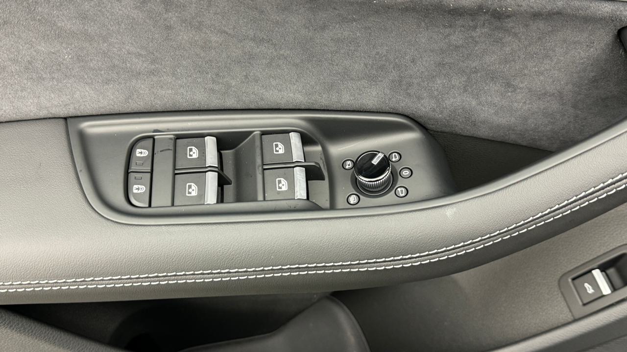 AUDI Q7 SUV TDI quattro 210 kW S Line tiptronic-image-8