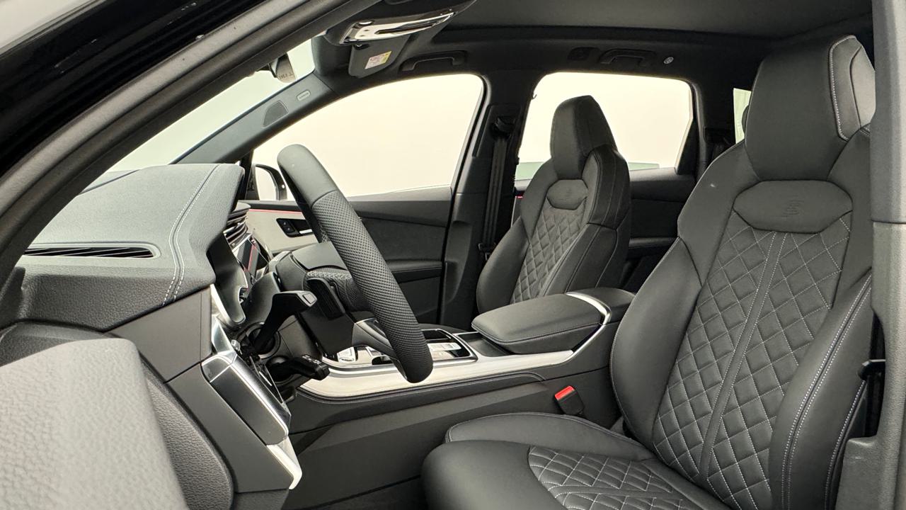 AUDI Q7 SUV TDI quattro 210 kW S Line tiptronic-image-4