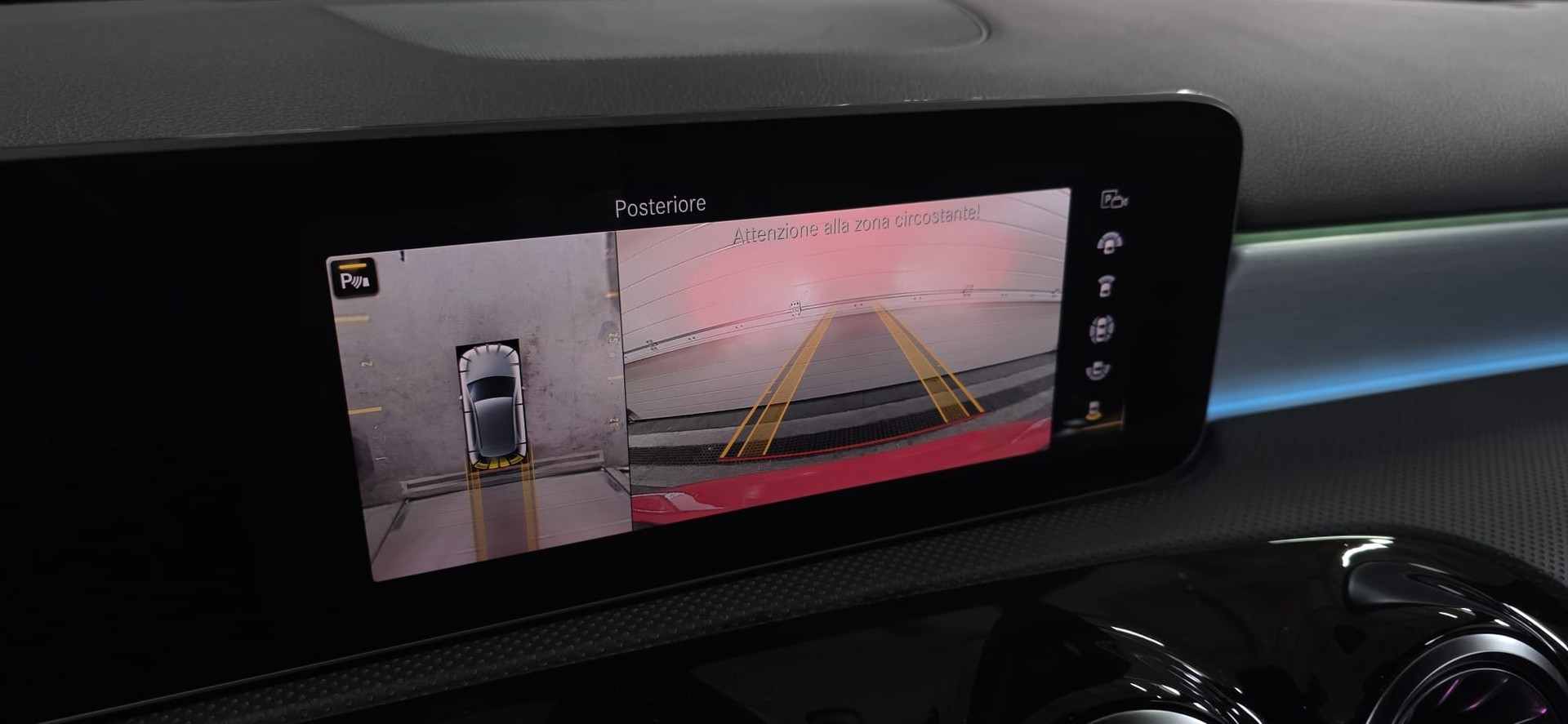 MERCEDES-BENZ A 250 AMG Line 7G-DCT-image-22