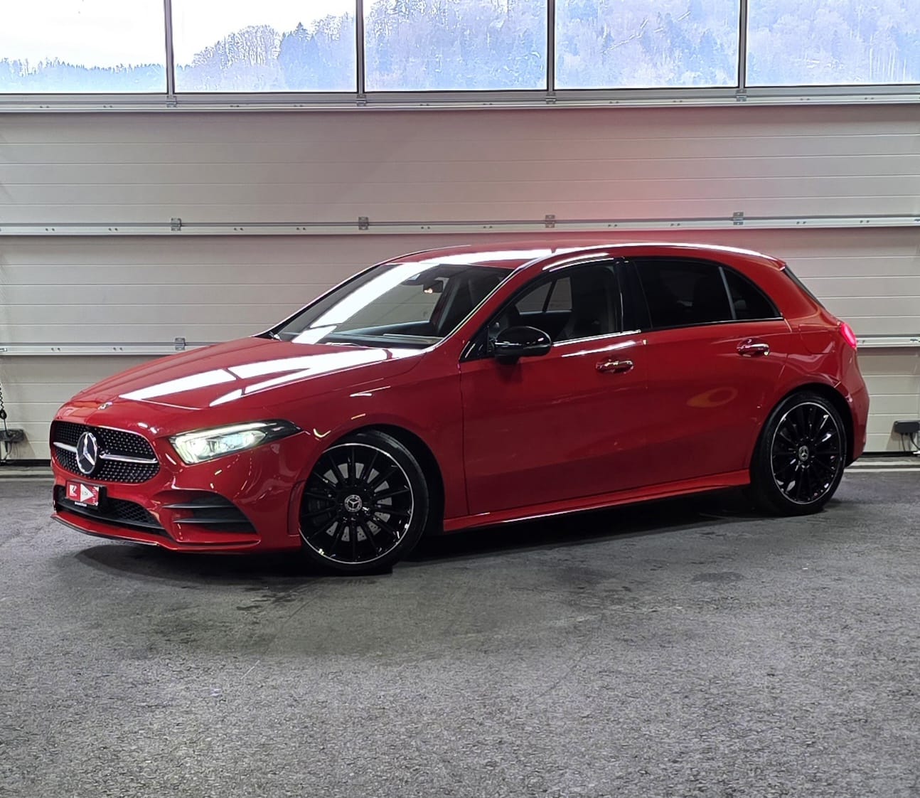 MERCEDES-BENZ A 250 AMG Line 7G-DCT-image-0