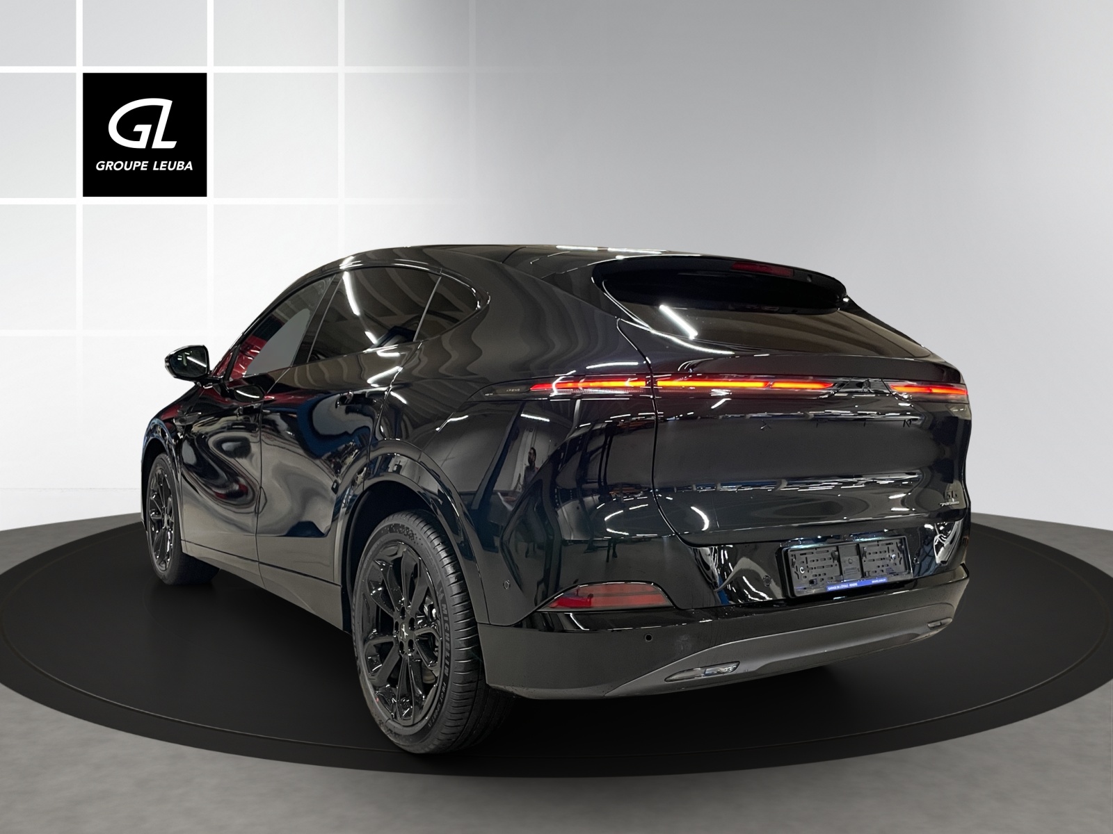 XPENG G9 93kWh Performance AWD-image-3