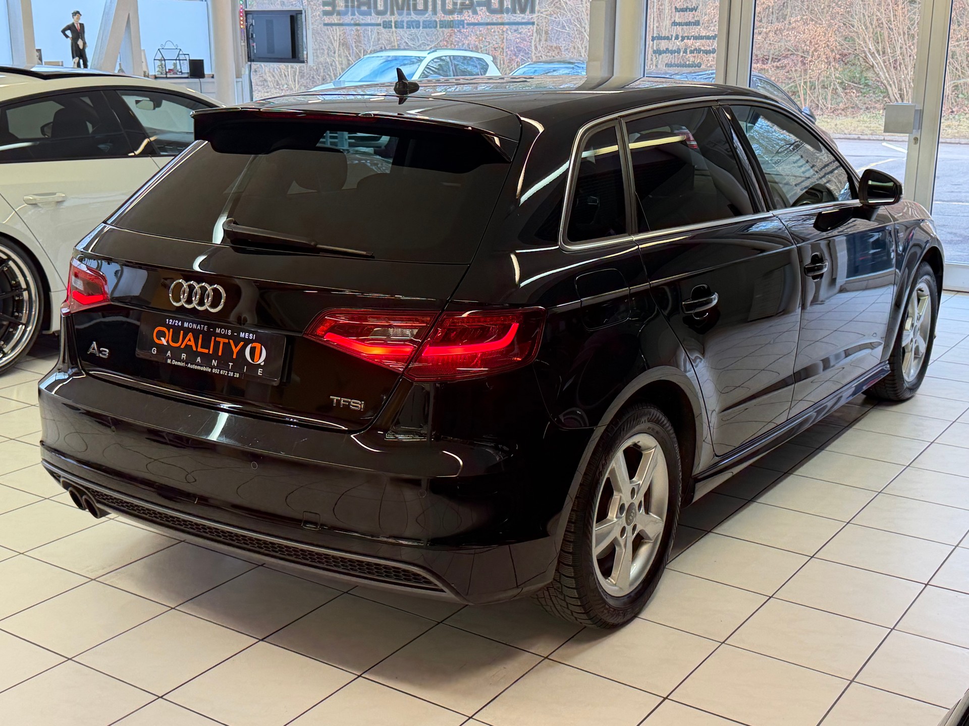 AUDI A3 Sportback 1.8 TFSI Ambition S-tronic-image-9