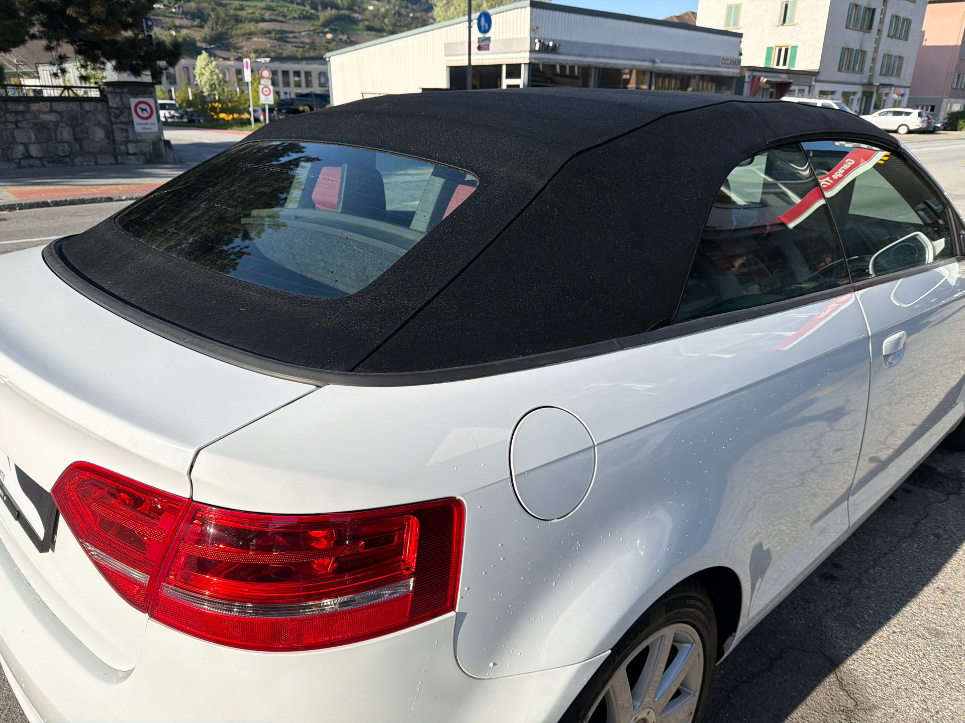 AUDI A3 Cabriolet 1.4 TFSI Ambition-image-10