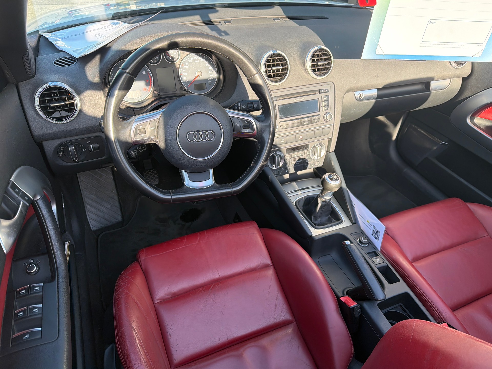 AUDI A3 Cabriolet 1.4 TFSI Ambition-image-24