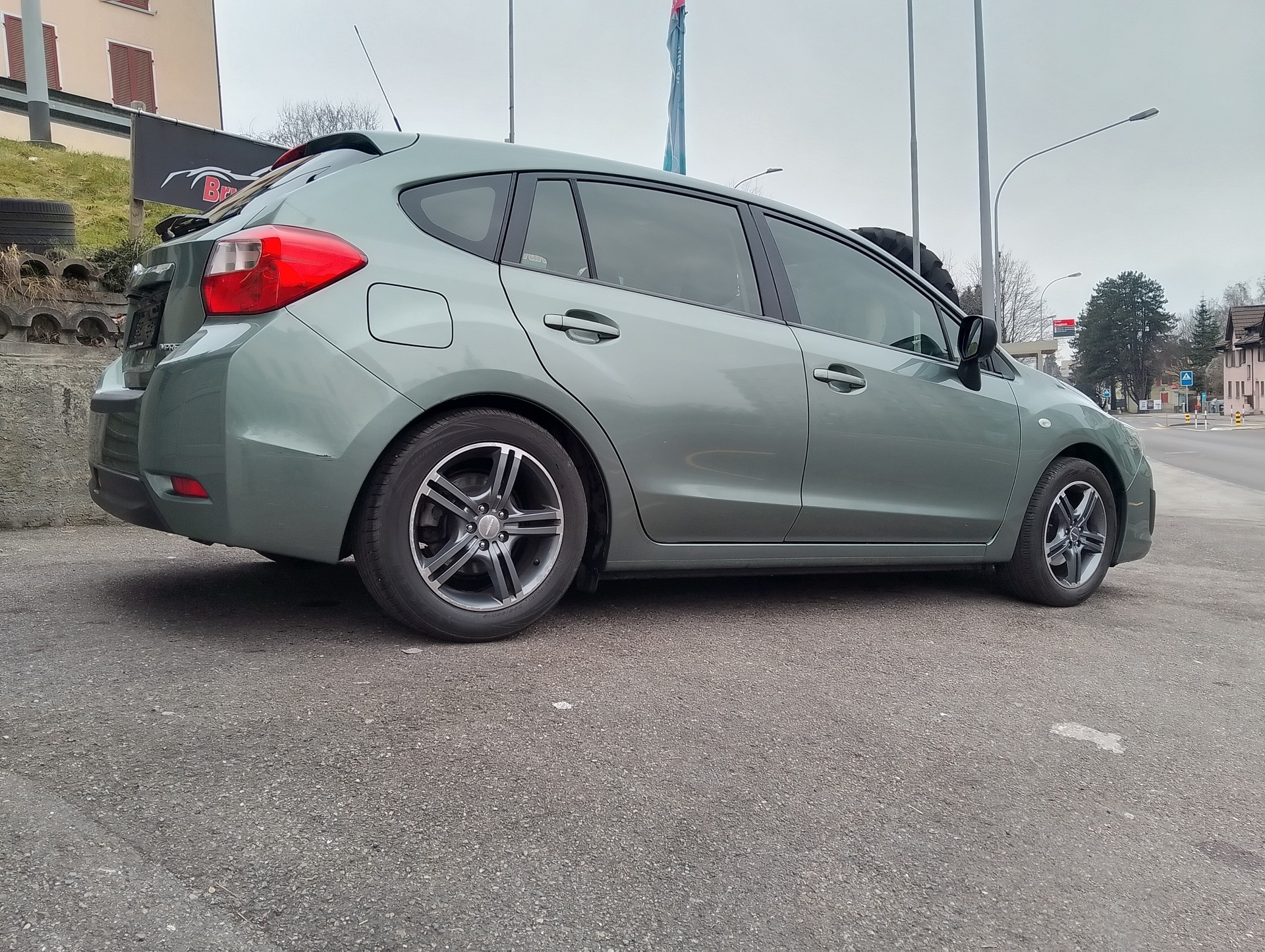 SUBARU Impreza 1.6 Swiss one CVT-image-8