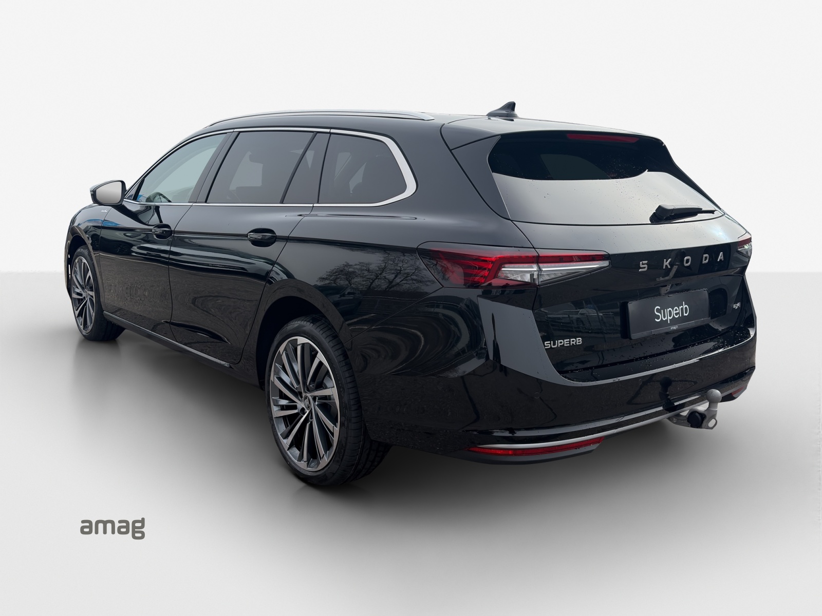 SKODA Superb Combi 2.0 TDi L&K 4x4 DSG-image-2