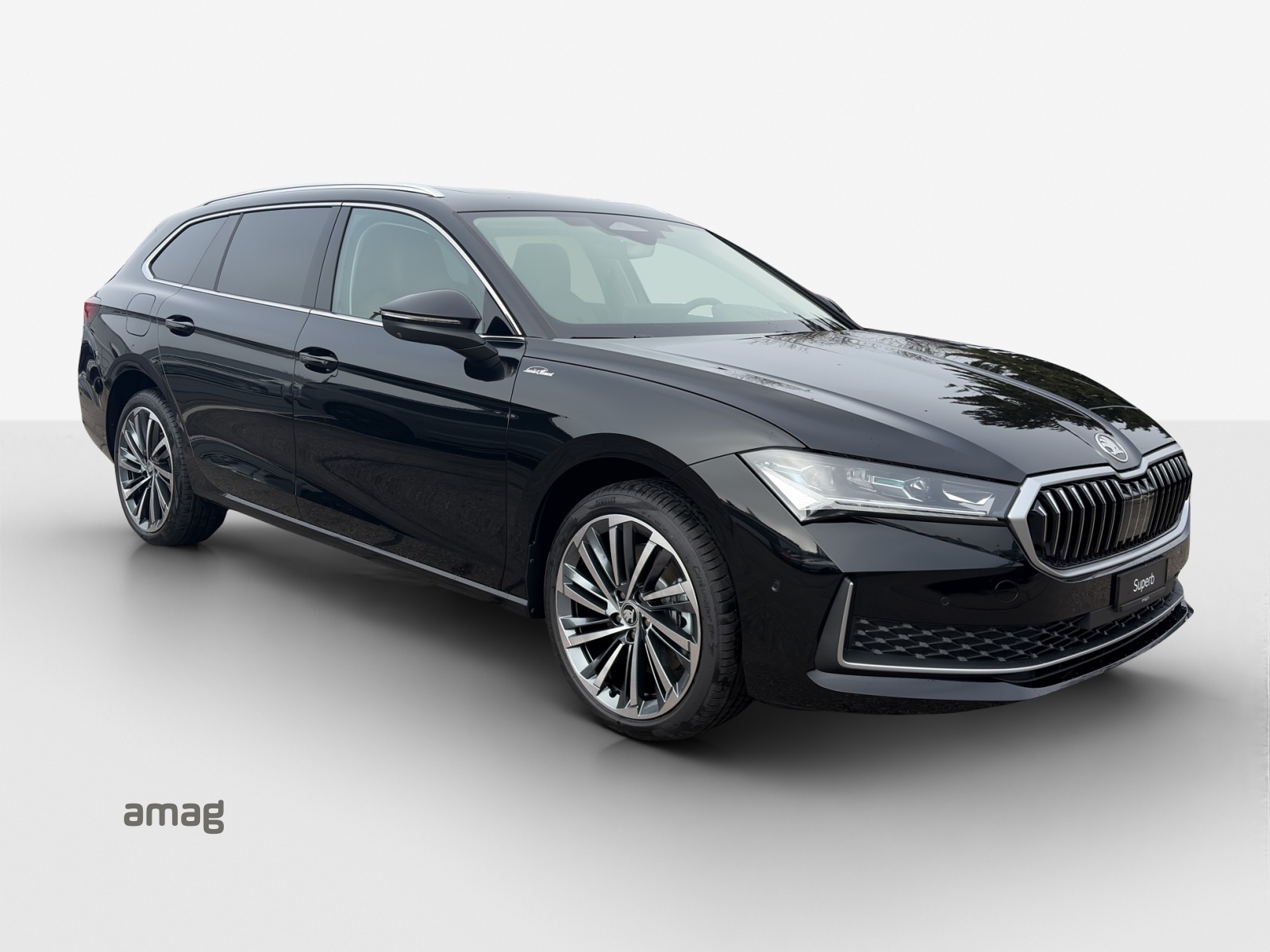 SKODA Superb Combi 2.0 TDi L&K 4x4 DSG-image-5