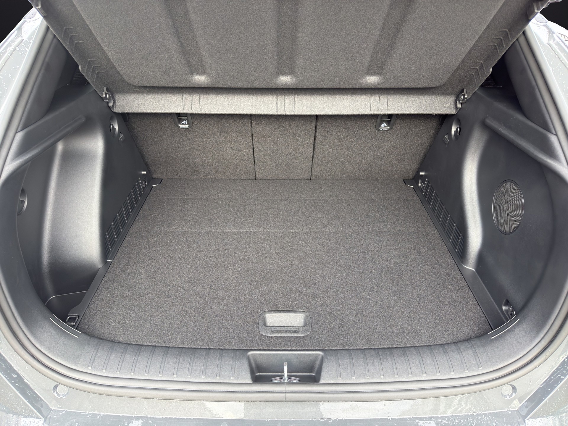 HYUNDAI Kona 1.6 GDi HEV N Line DCT-image-16