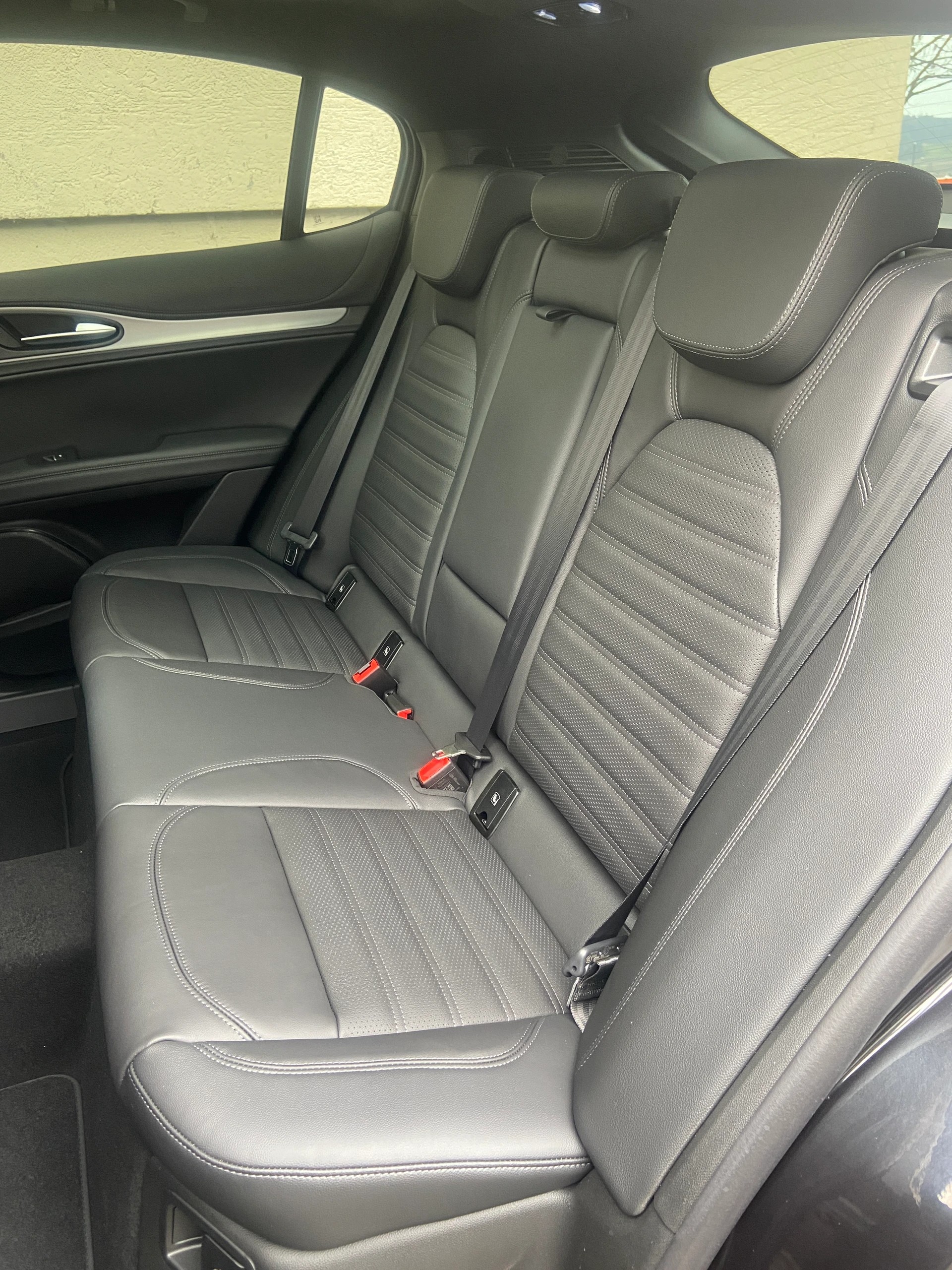 ALFA ROMEO Stelvio 2.0 Veloce Pack Premium Sky Q4 AT8-image-7