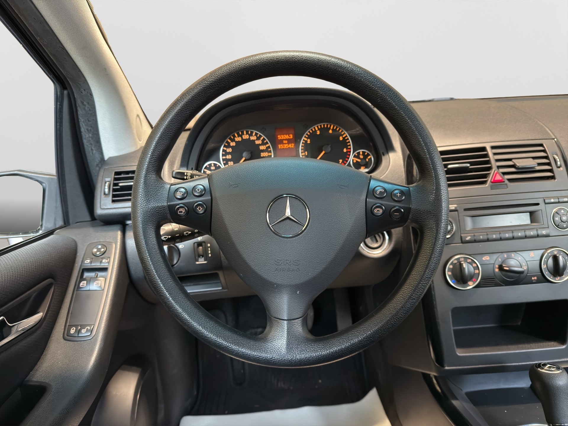 MERCEDES-BENZ A 150 Classic My first star Autotronic-image-9