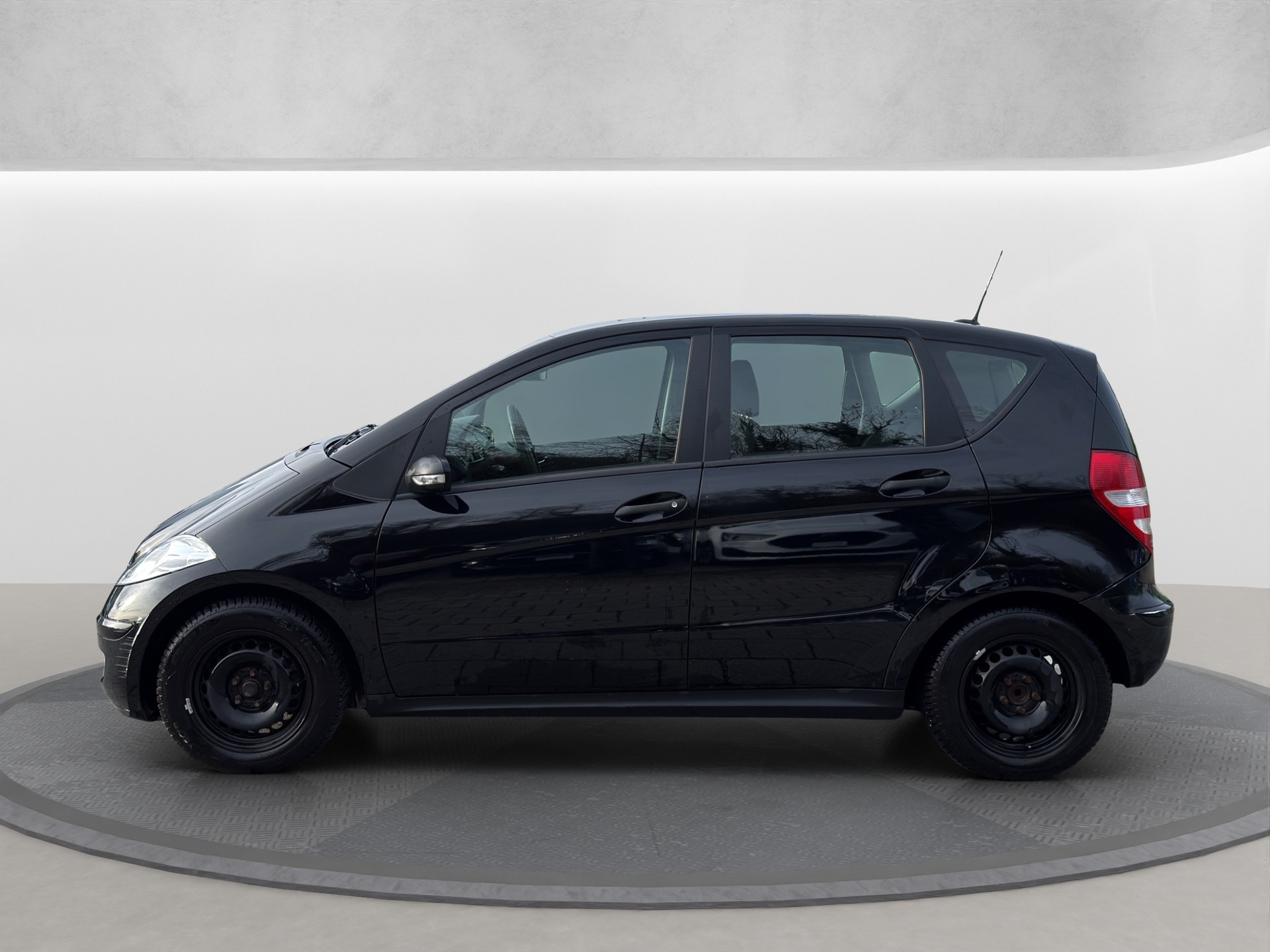 MERCEDES-BENZ A 150 Classic My first star Autotronic-image-0