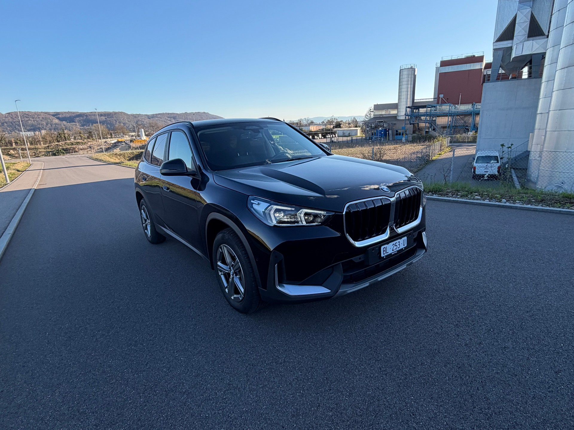 BMW X1 xDrive 20d 48V-image-4