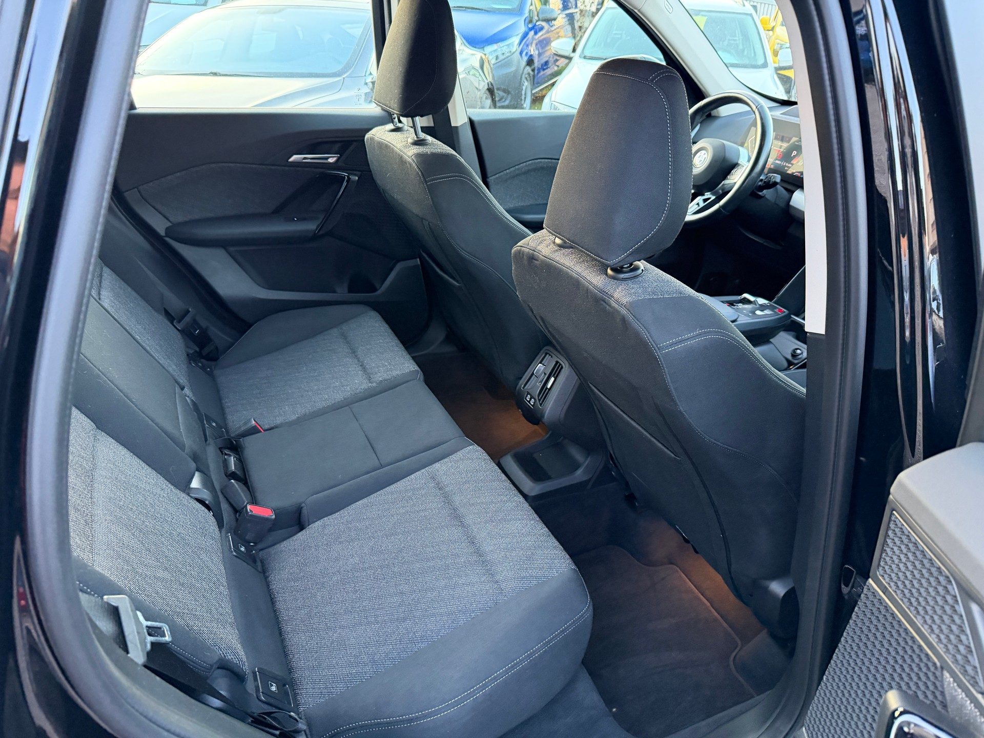 BMW X1 xDrive 20d 48V-image-14