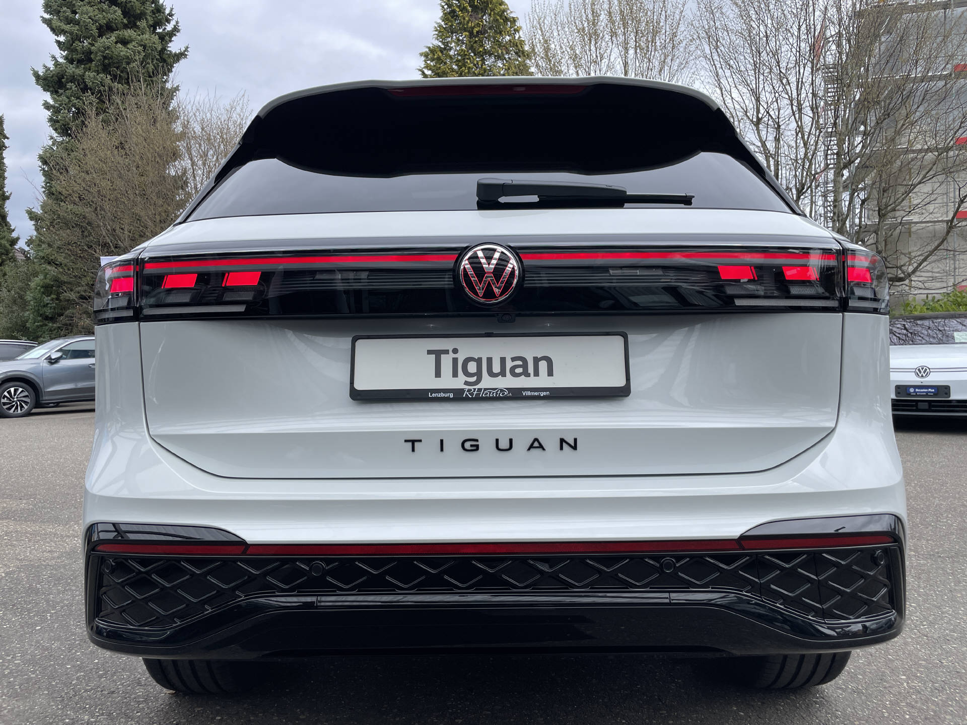 VW Tiguan 1.5 TSI UNITED PHEV R-Line DSG-image-4