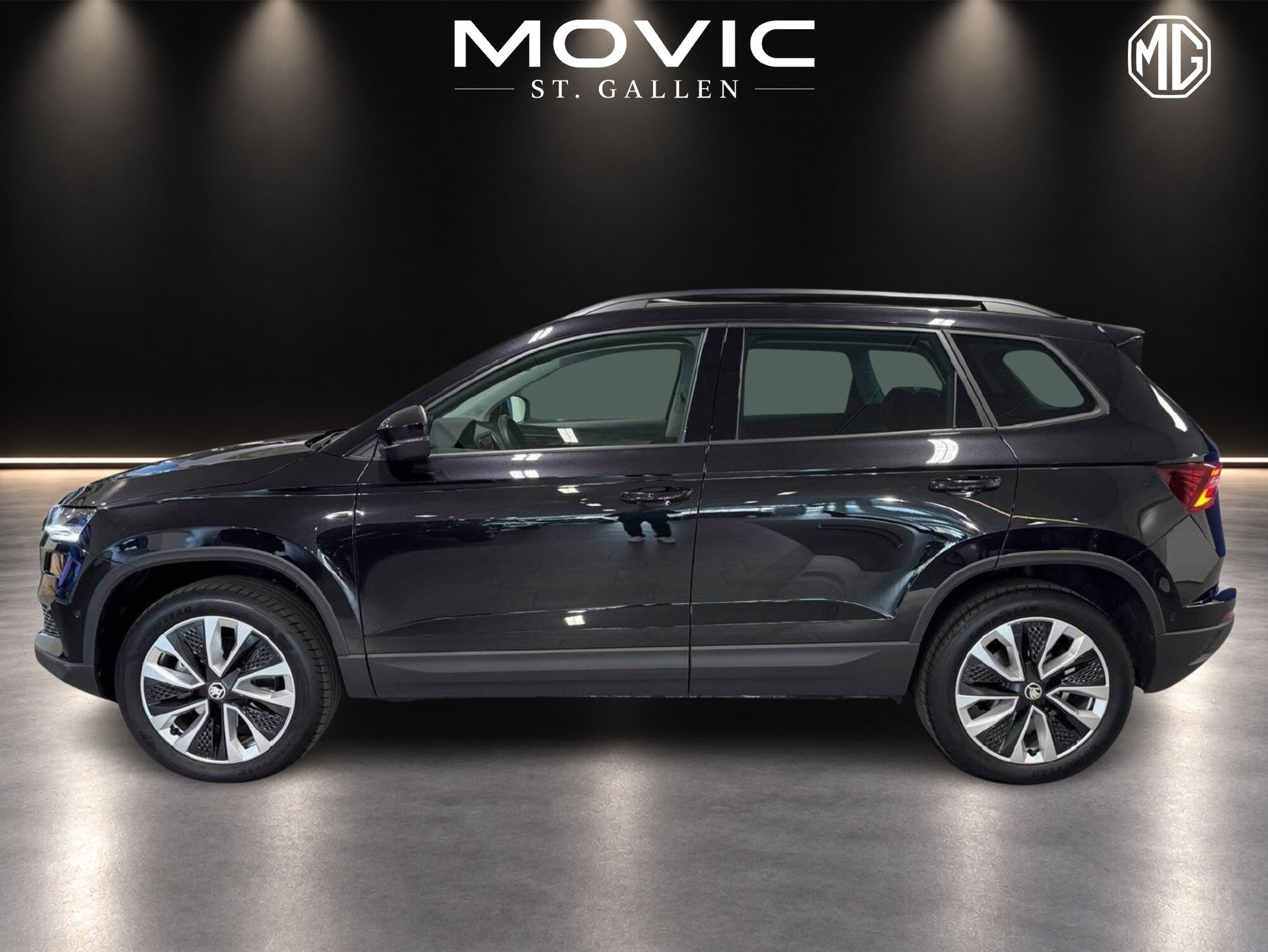 SKODA Karoq 2.0 TDI Style 4x4 DSG-showroom-element-3