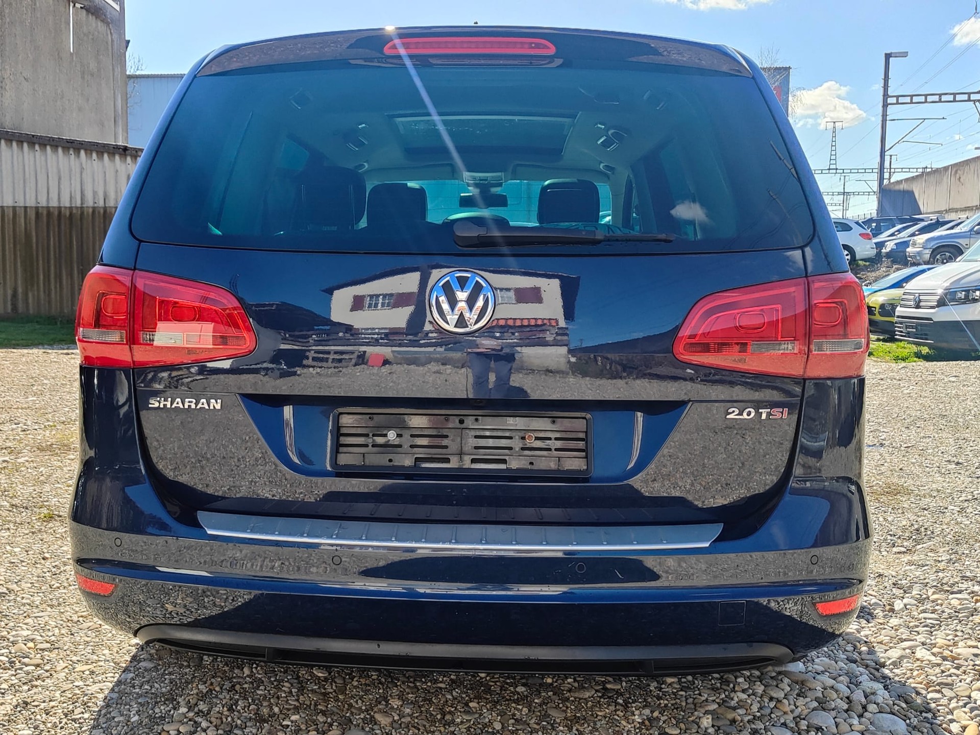 VW Sharan 2.0 TSI Highline DSG-image-3