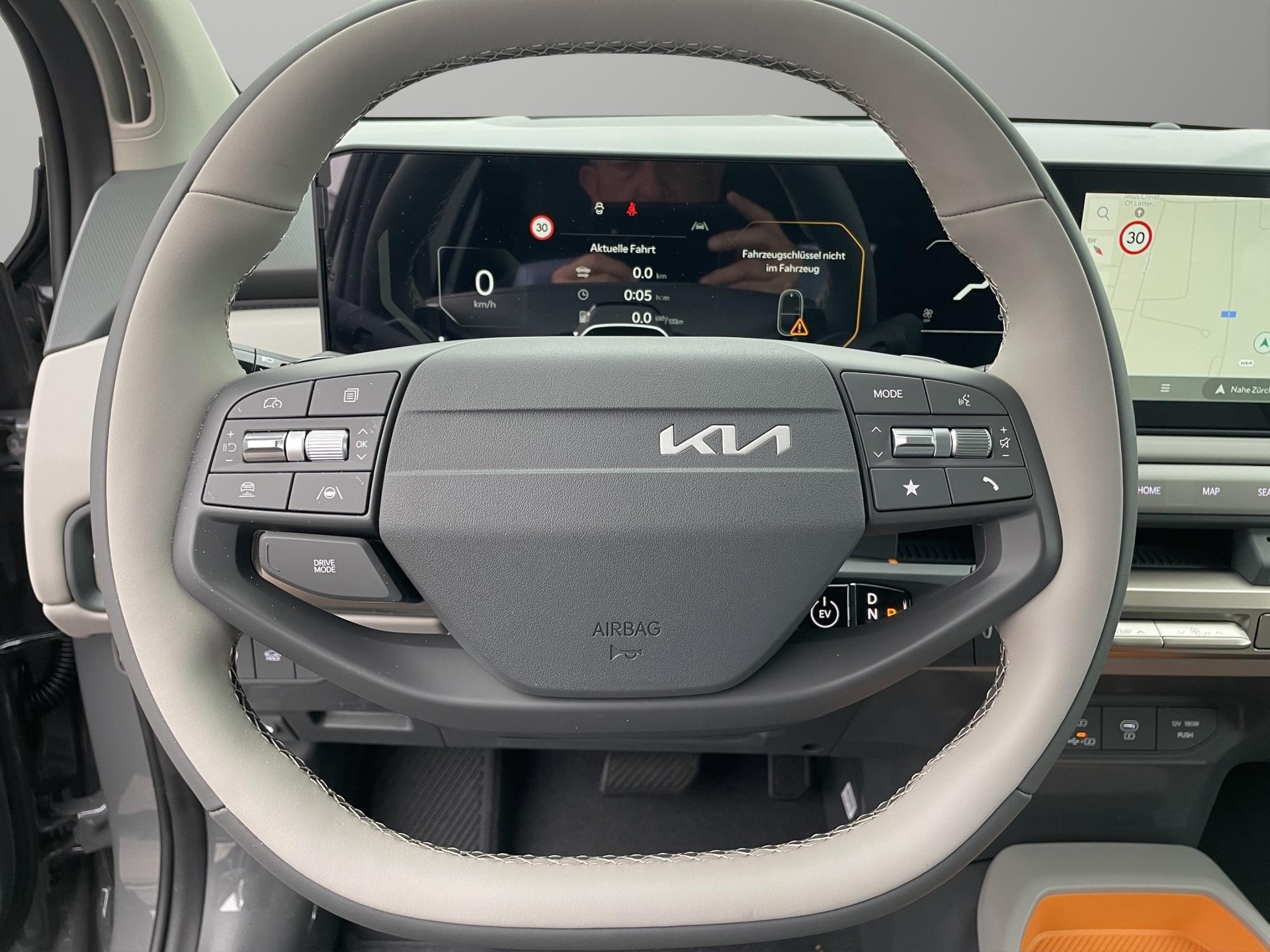 KIA EV3 81 kWh Earth+-showroom-element-3