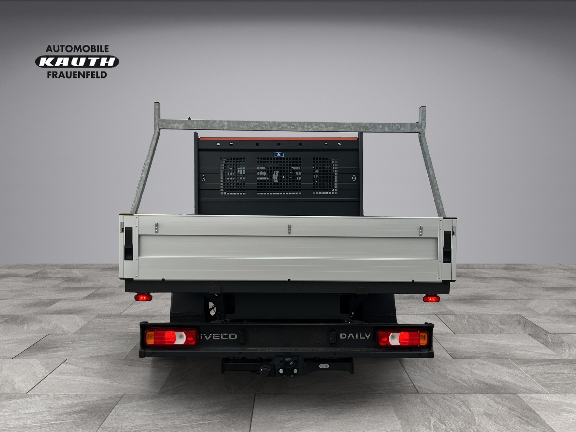 IVECO Daily 35S 16H D *Doppelkabine 7 Plätzer, AHK 3'500 kg.*-image-4