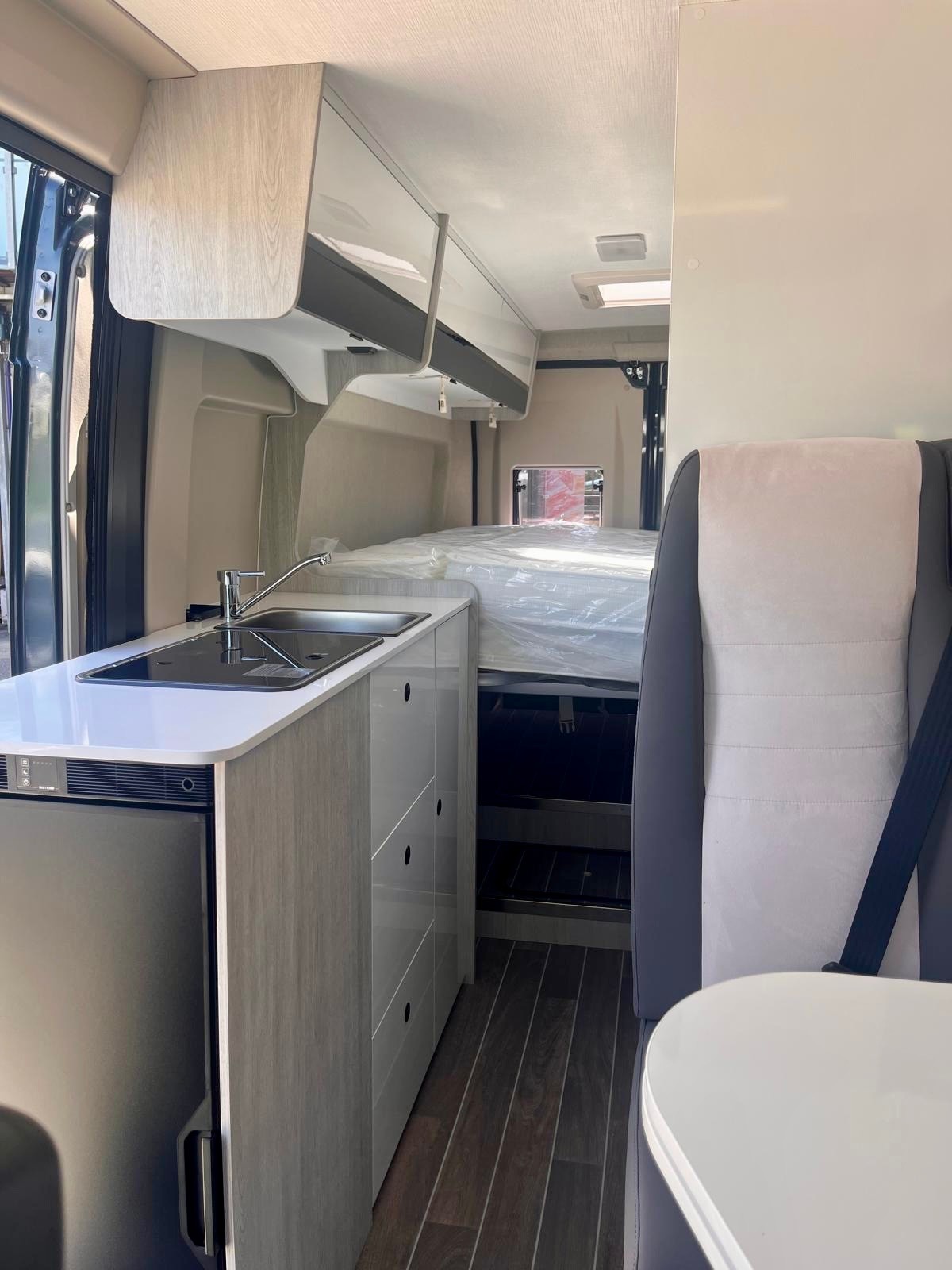 FIAT Ducato/Citroen Jumper 6,36m ROLLER-TEAM Livingstone GO Duo "Solar" 2,2 HDi Modell 2026 8-Gang-Automat mit Abstandsregeltempomat-image-10