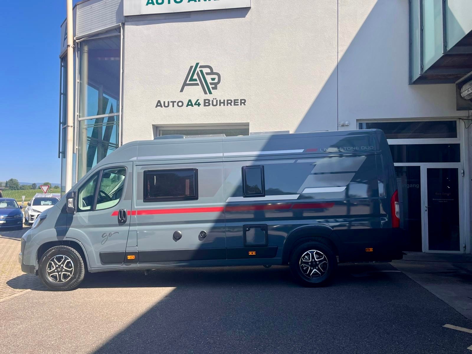 FIAT Ducato/Citroen Jumper 6,36m ROLLER-TEAM Livingstone GO Duo "Solar" 2,2 HDi Modell 2026 8-Gang-Automat mit Abstandsregeltempomat-image-2