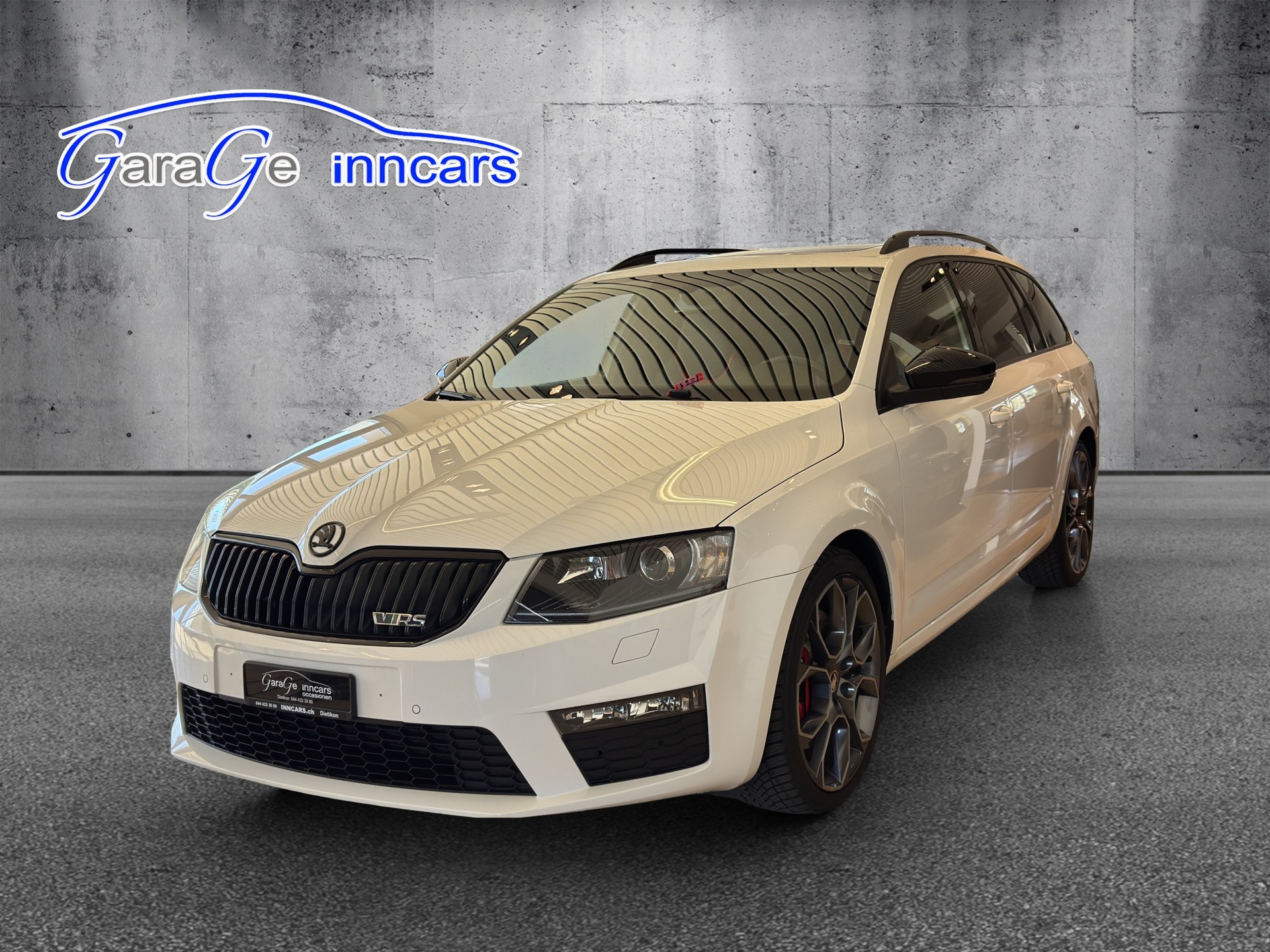 SKODA Octavia Combi 2.0 TDI RS DSG-image-1