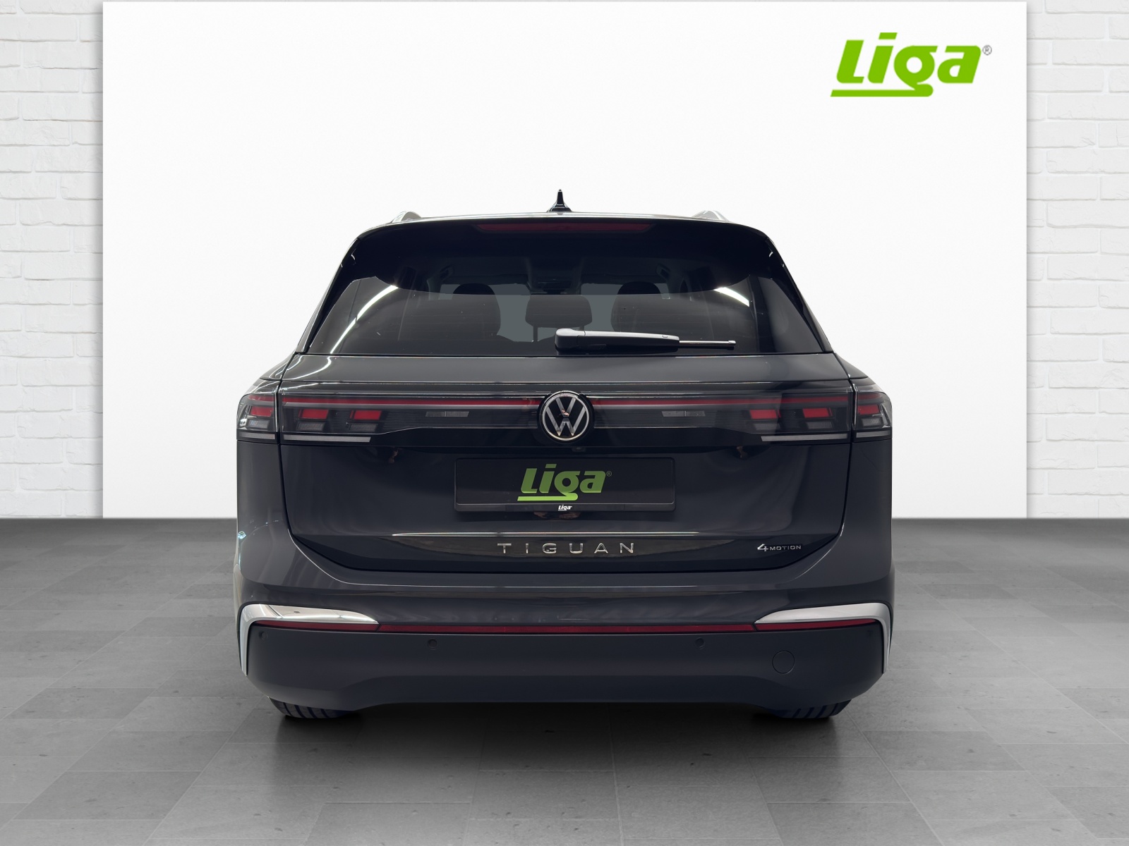 VW Tiguan 2.0 TDI SCR Elegance DSG 4motion-image-4