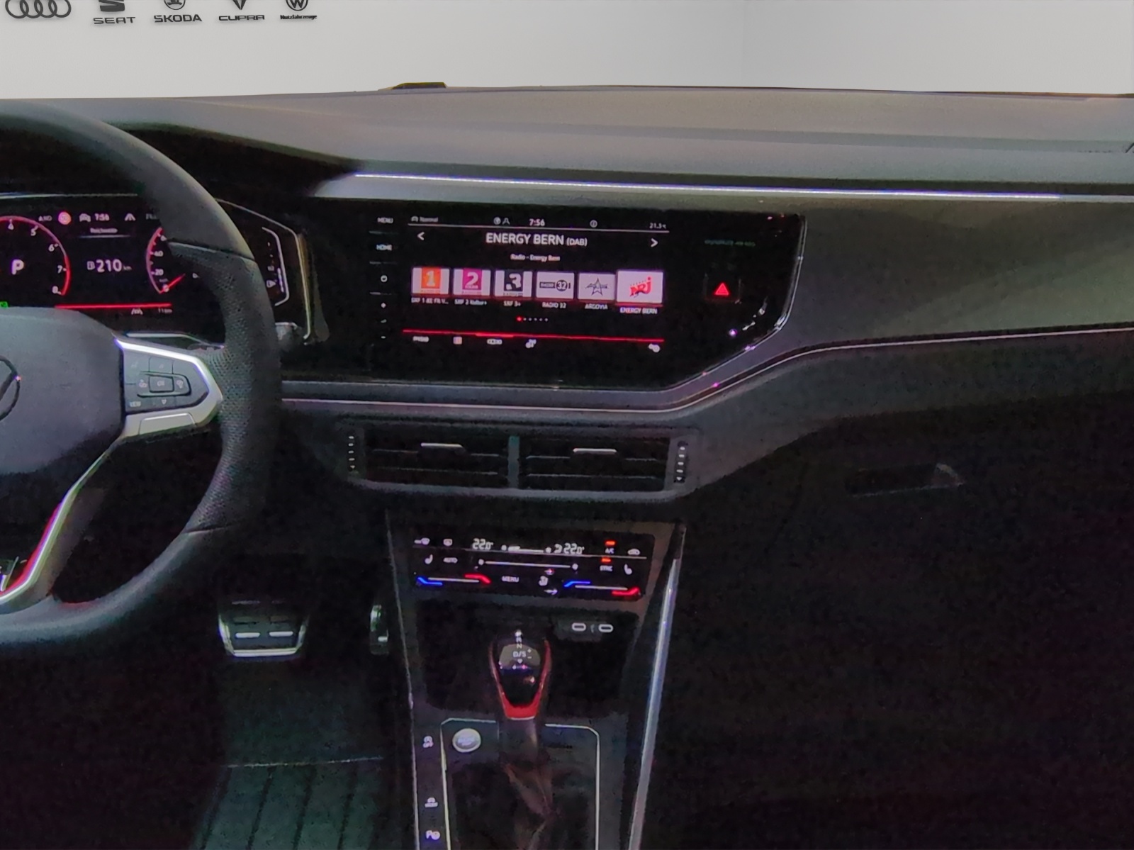VW Polo 2.0 TSI GTI DSG-image-7