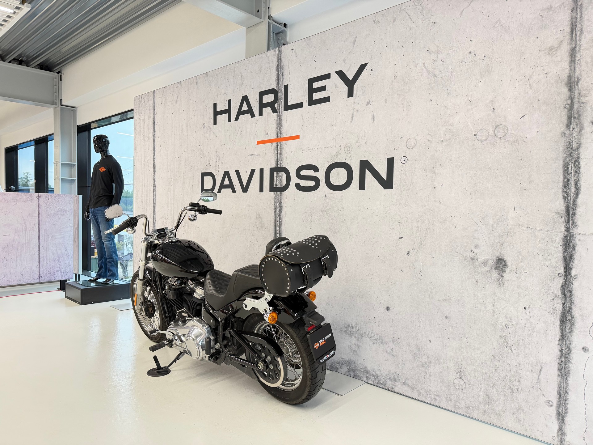 HARLEY-DAVIDSON FXST Softail Standard 107-image-5