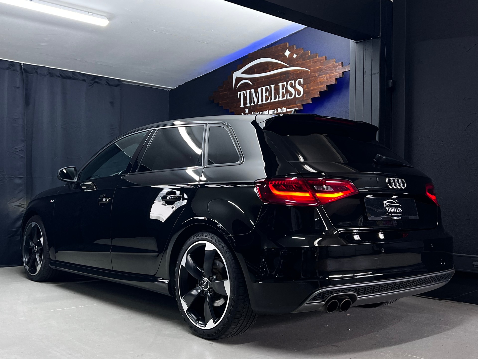 AUDI AUDI A3 Sportback 1.8 TFSI S-Line S-tronic-image-5
