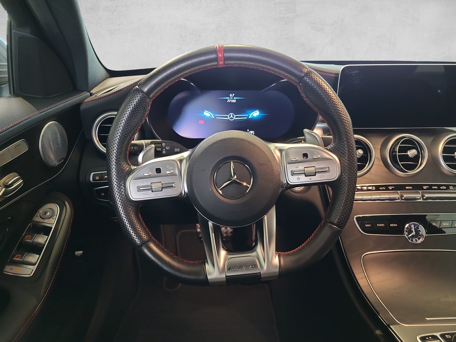 MERCEDES-BENZ C 43 AMG 4Matic 9G-Tronic-image-12