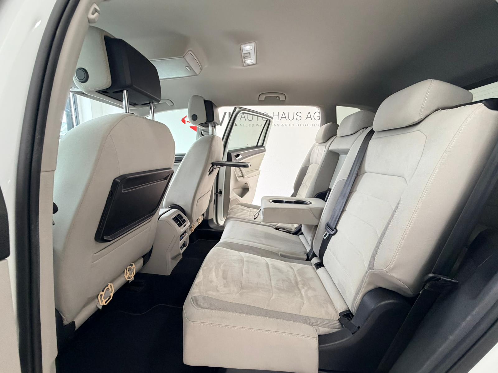 VW Tiguan Allspace 2.0 TDI SCR Comfortline 4MotionDSG*R-Line*7 Plätzer*-image-15