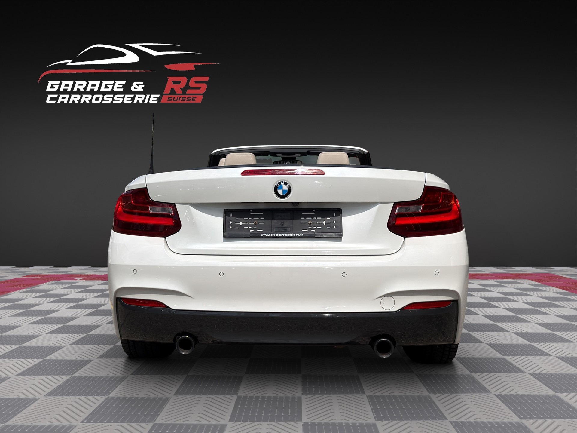 BMW M240i xDrive Steptronic-image-3