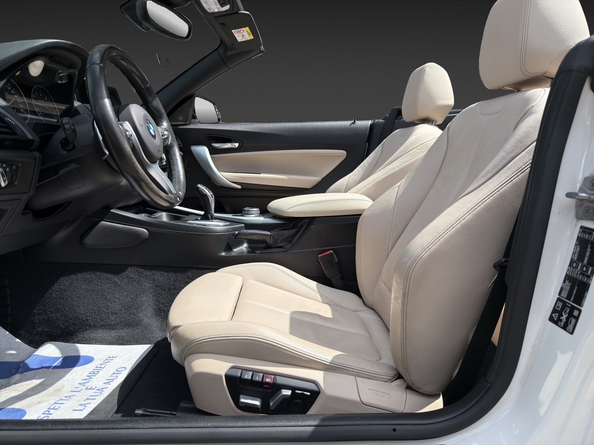 BMW M240i xDrive Steptronic-image-7