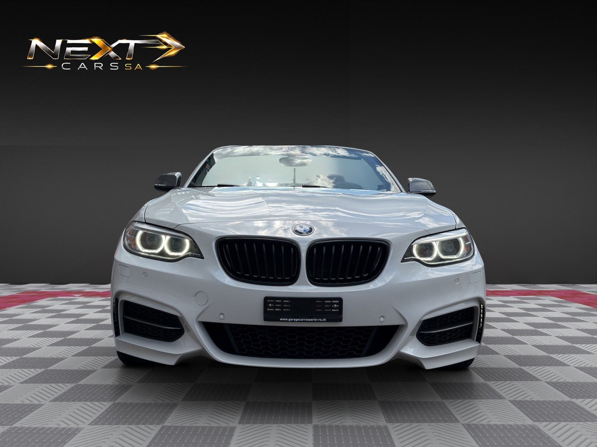 BMW M240i xDrive Steptronic-image-7